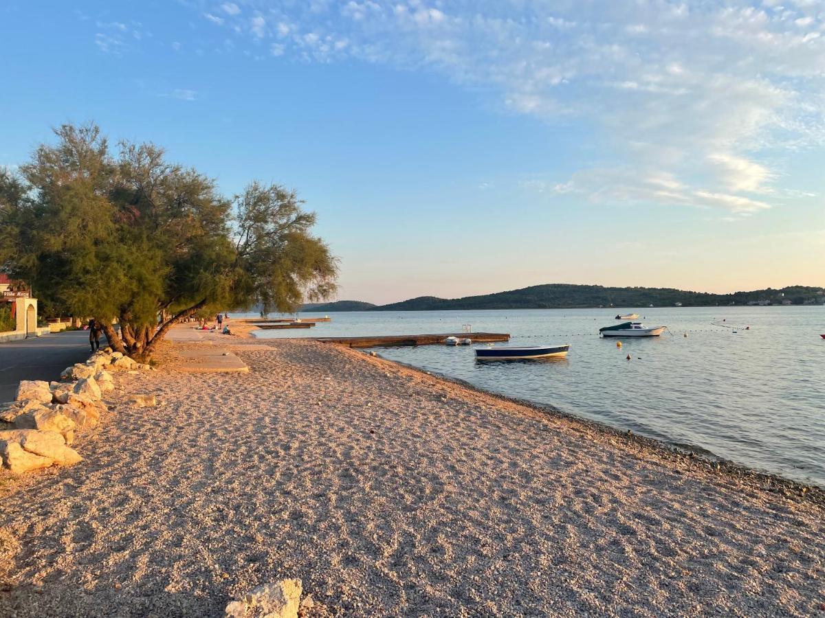 Apartament Sea Dalmatia Srima Bagian luar foto