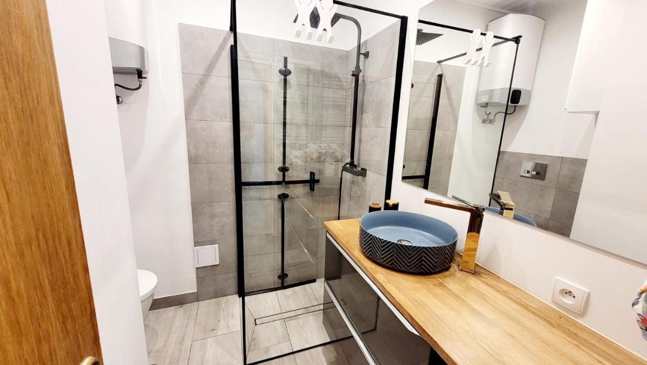Apartament Sea Dalmatia Srima Bagian luar foto